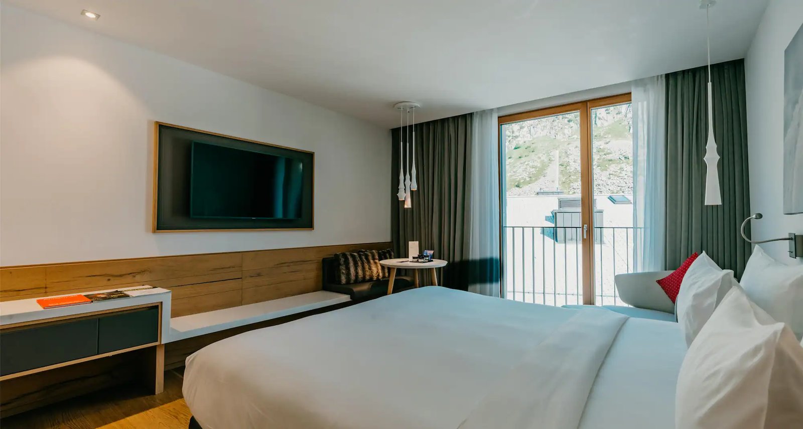 Radisson Blu Hotel Reussen, Andermatt, rooms