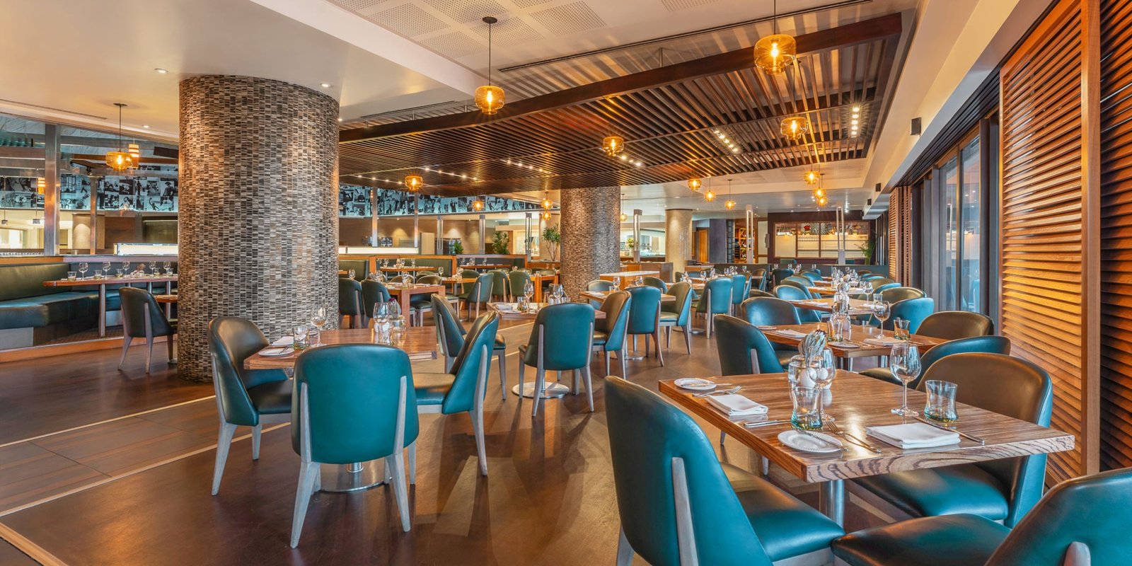 Sandton Sun & Towers, san restaurant & san bar