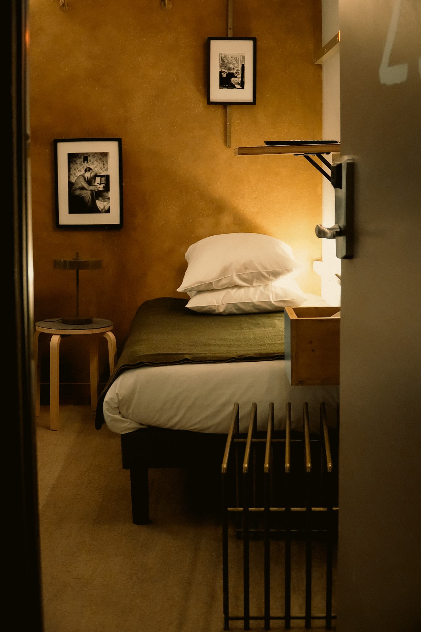 La Nouvelle République — rooms