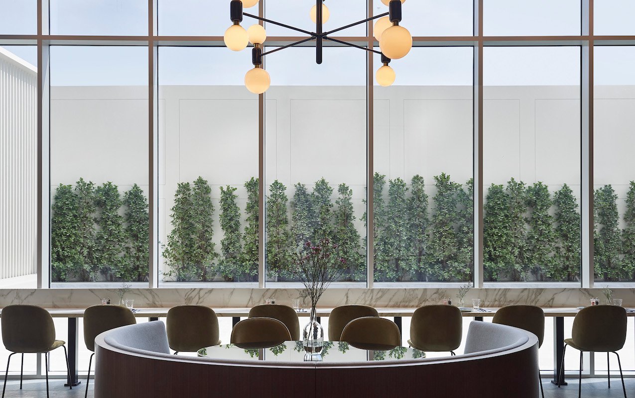 FORM Hotel Dubai, a member of Design HotelsTM, eat & drink
