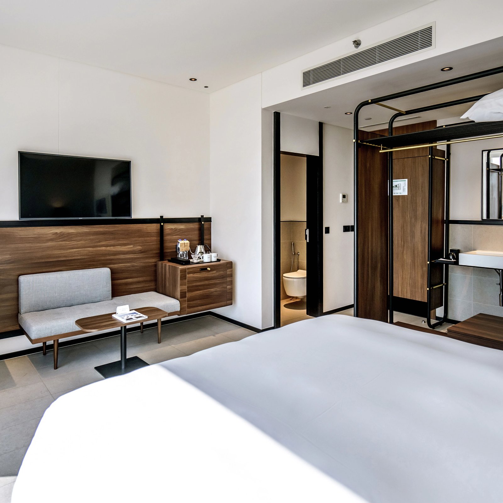 FORM Hotel Dubai, a member of Design HotelsTM, rooms