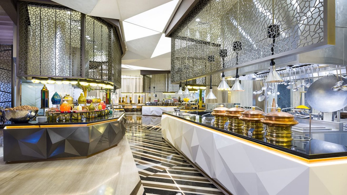 Kempinski Hotel Muscat, eat & drink