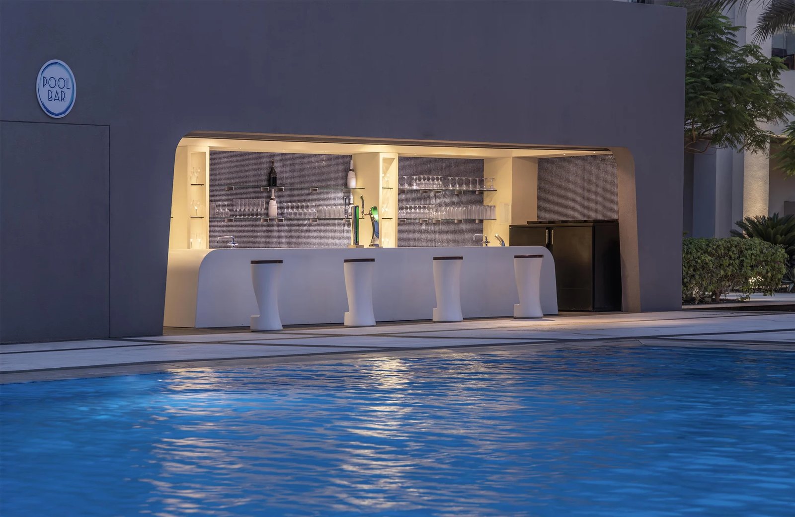 Kempinski Hotel Muscat, eat & drink