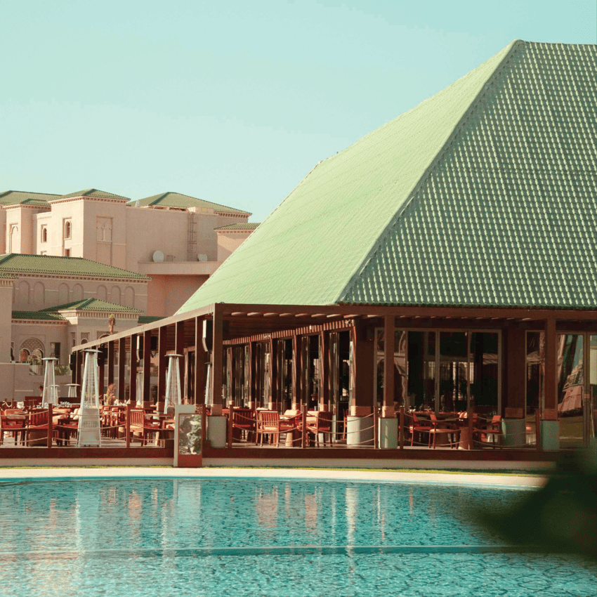 Royal Saray Resort, eat & drink