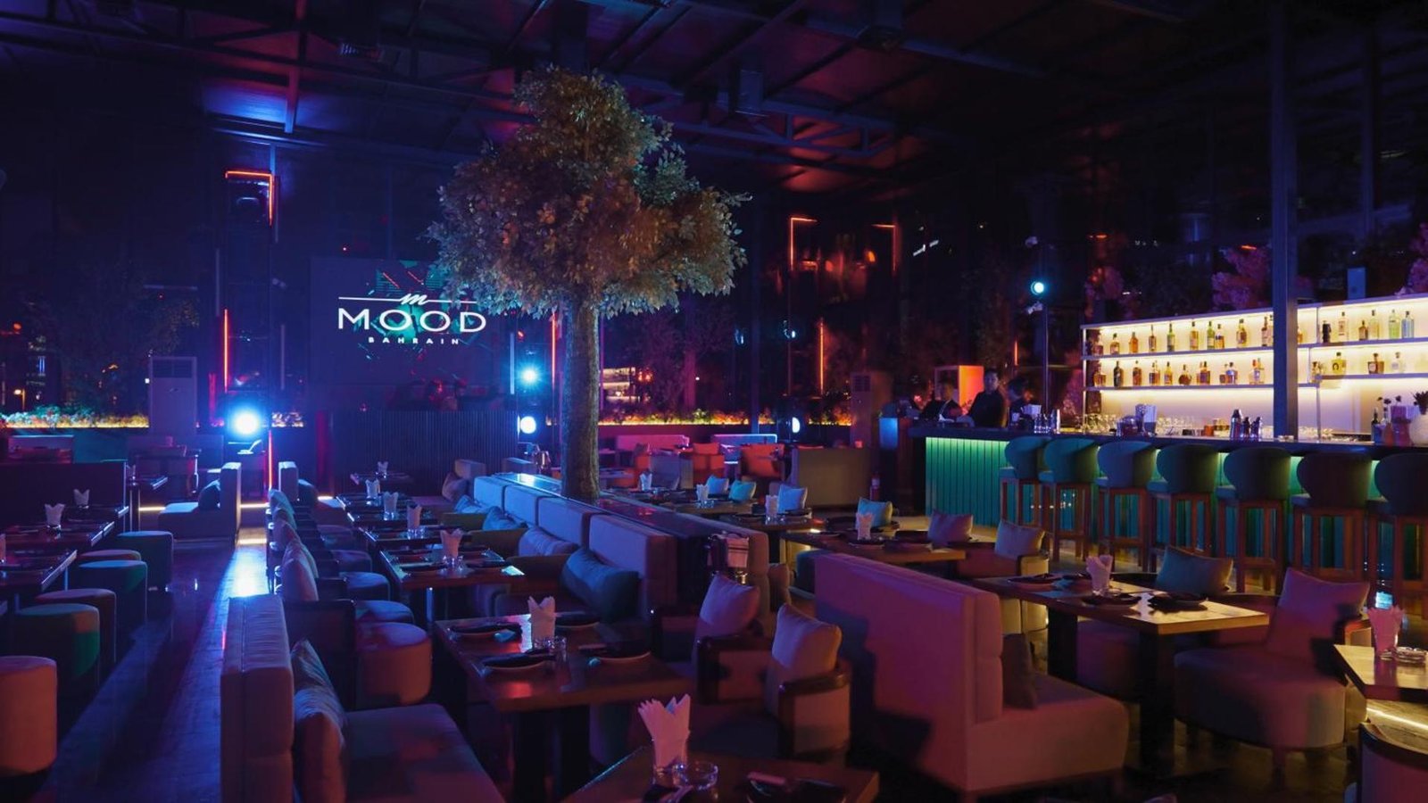 Royal Saray Resort, eat & drink