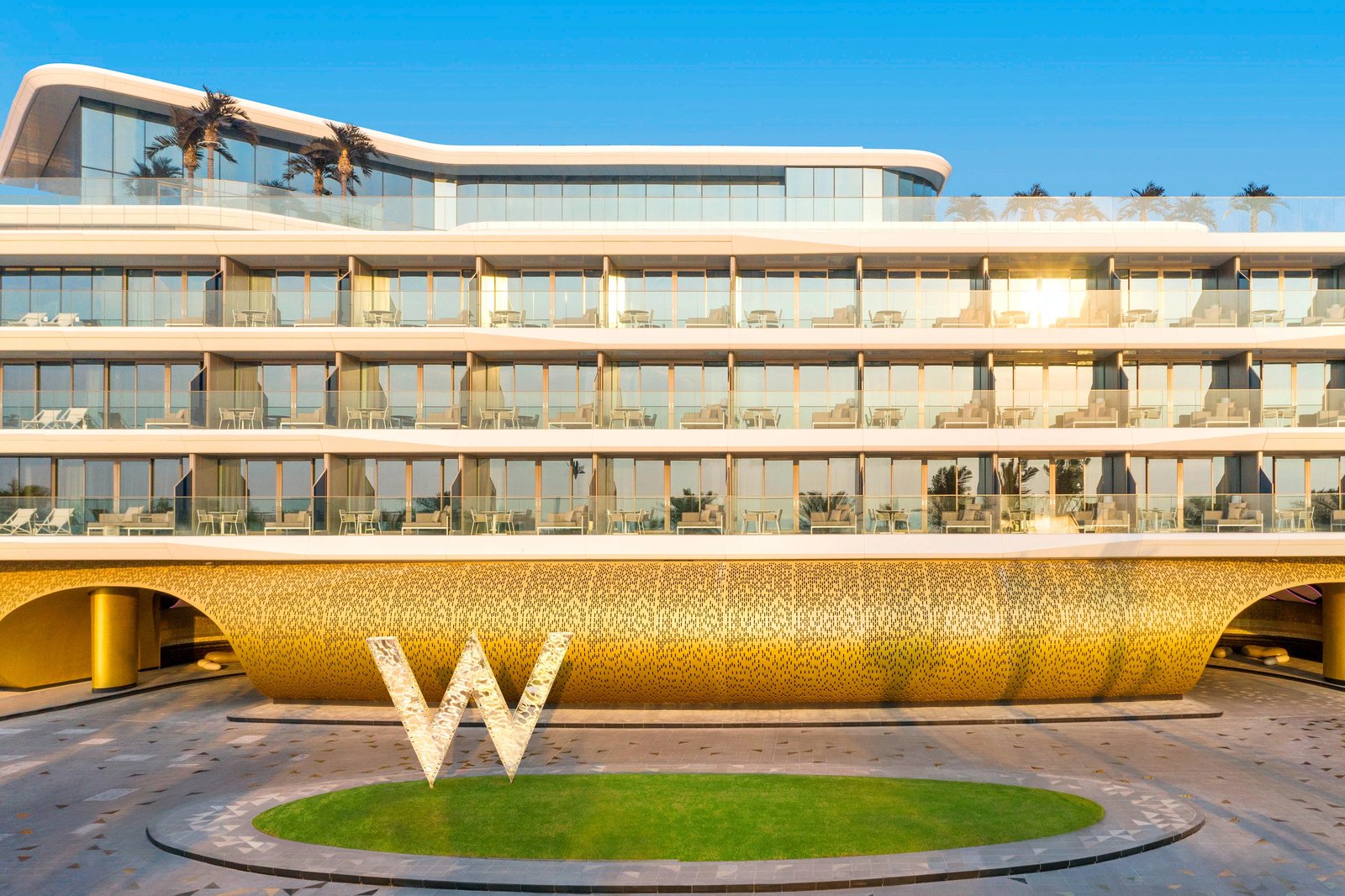 W Dubai - The Palm, backstory