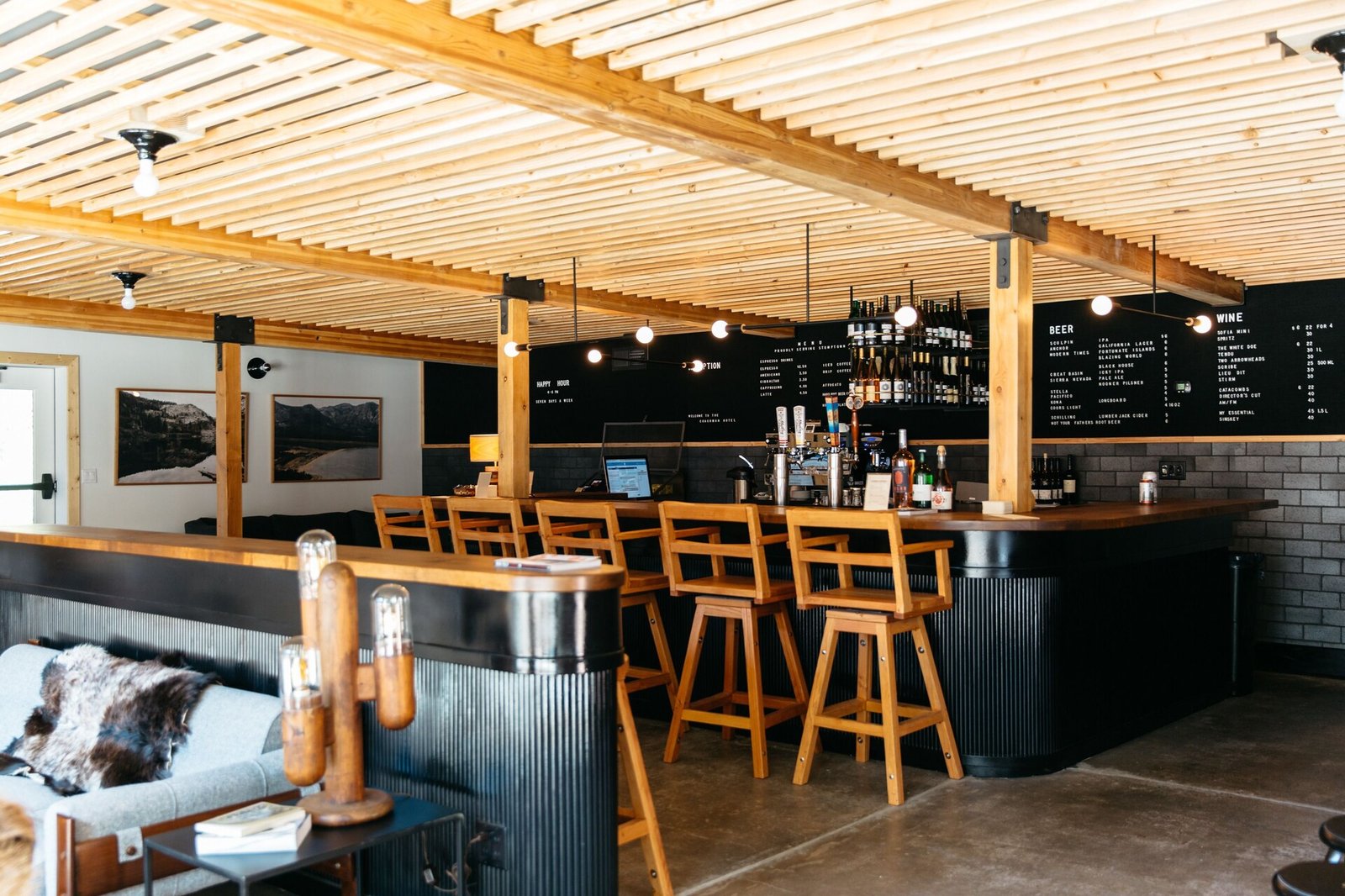 The Coachman, the bar and coachman cafe