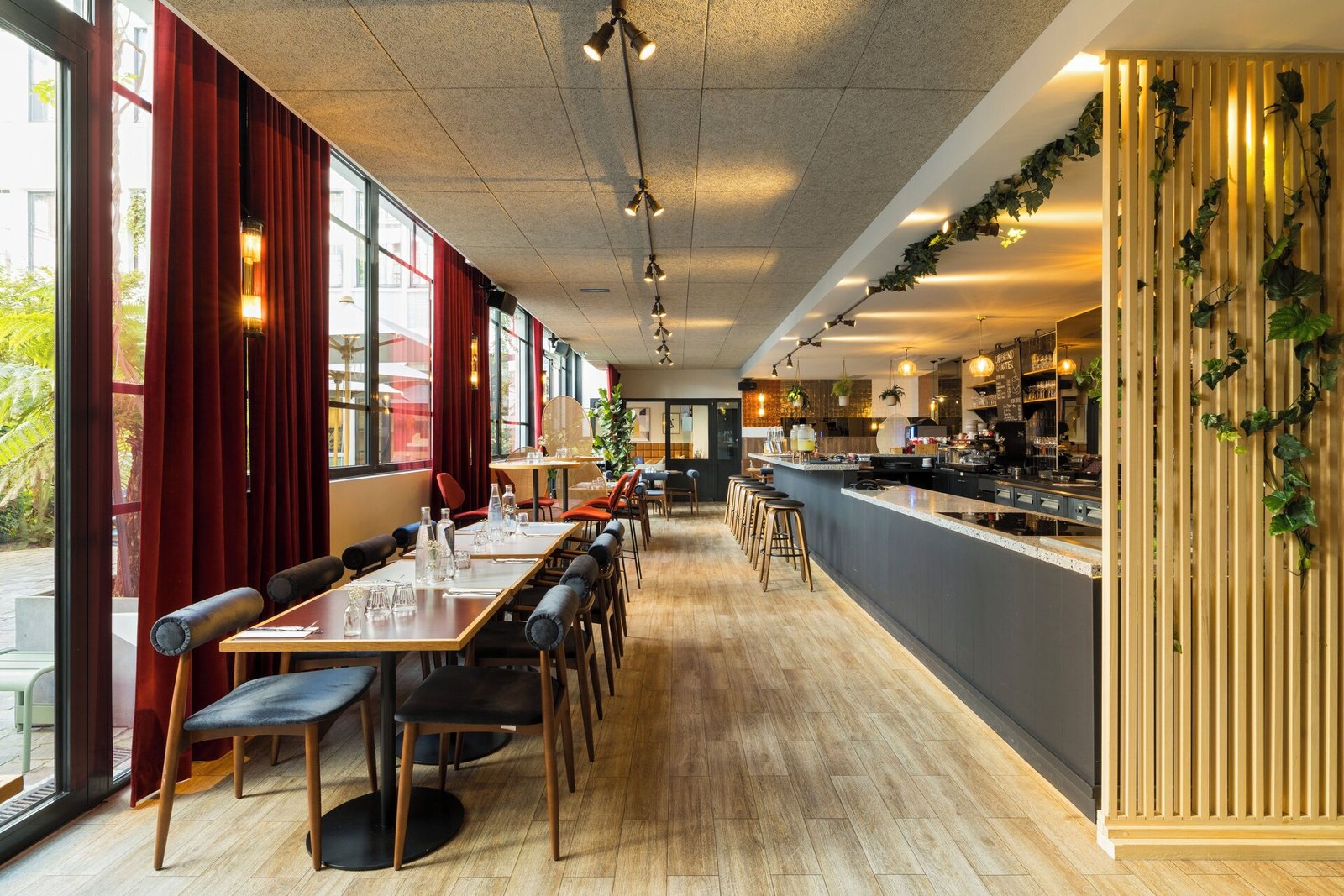 Le Grand Quartier — eat & drink