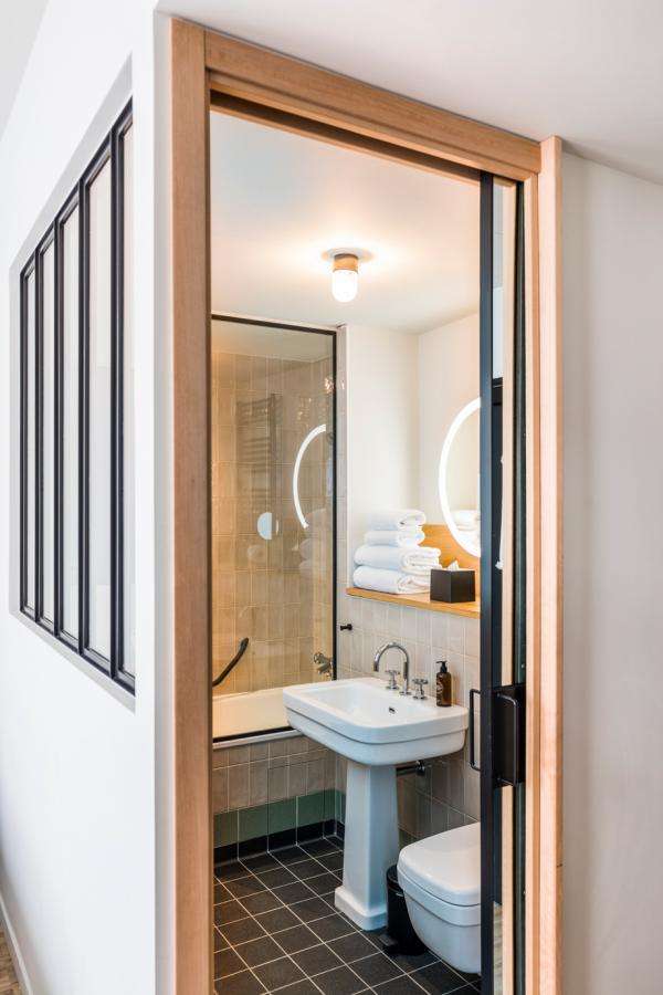 Le Grand Quartier — rooms