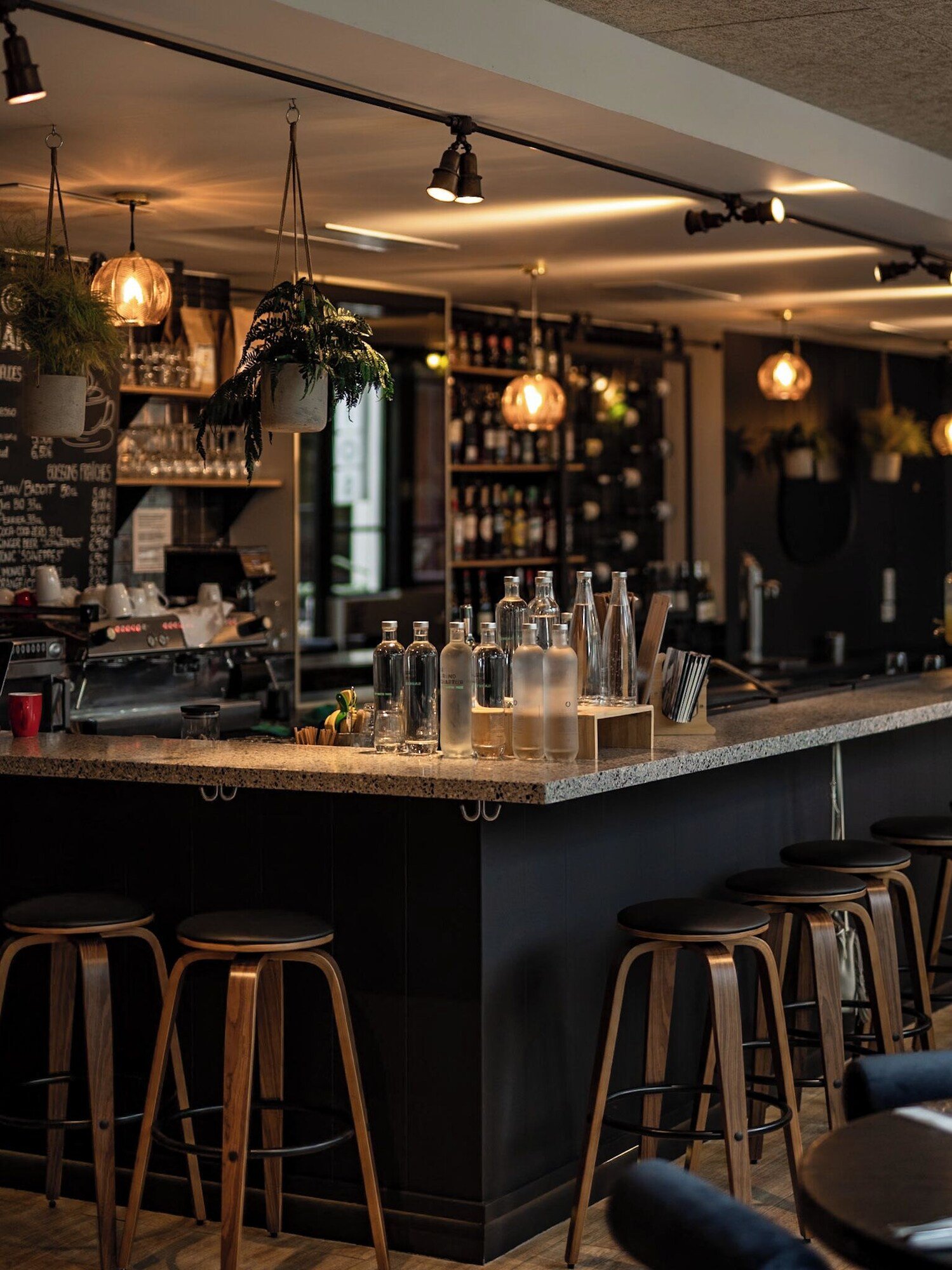 Le Grand Quartier — eat & drink