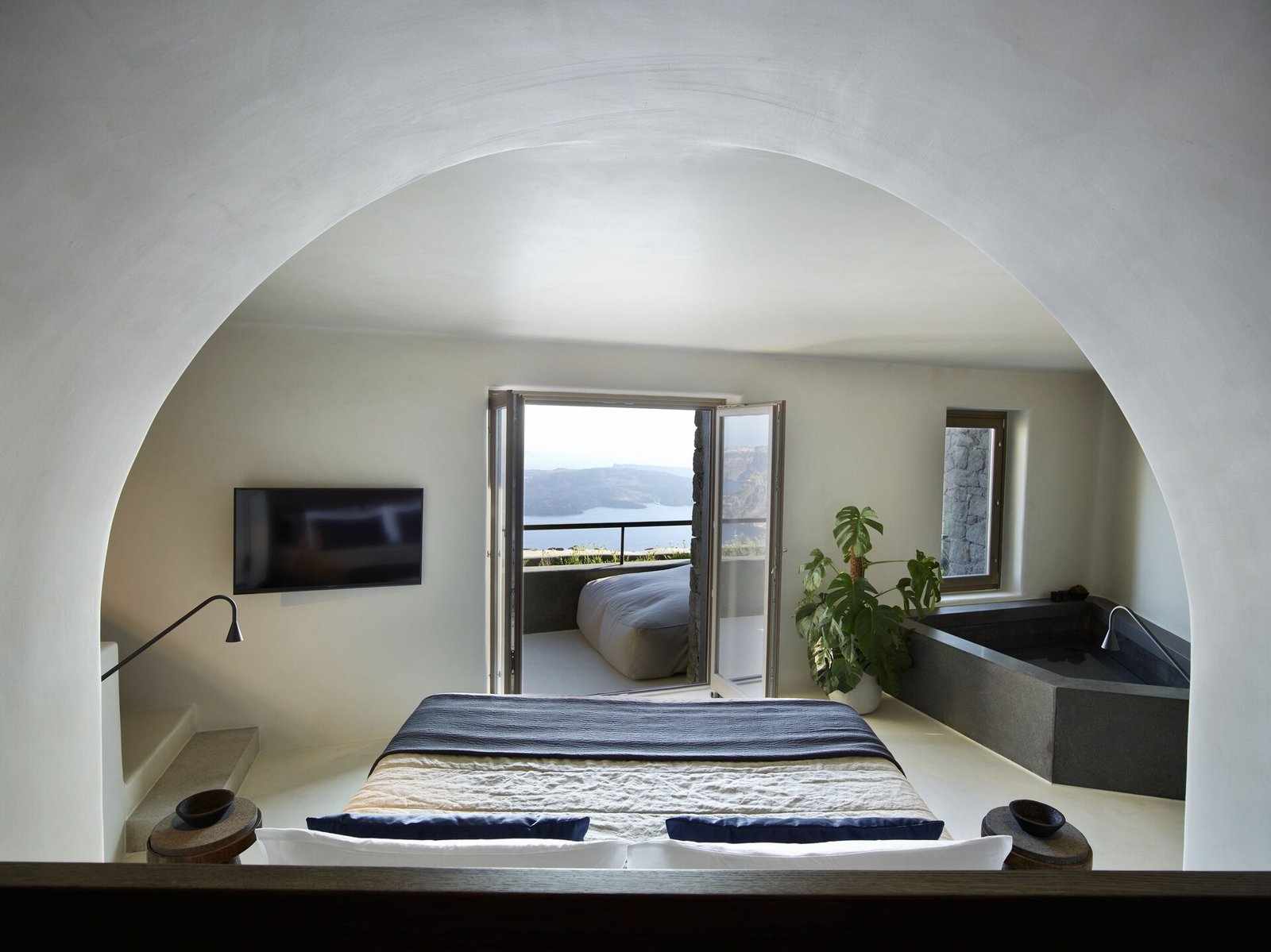 Vora, rooms