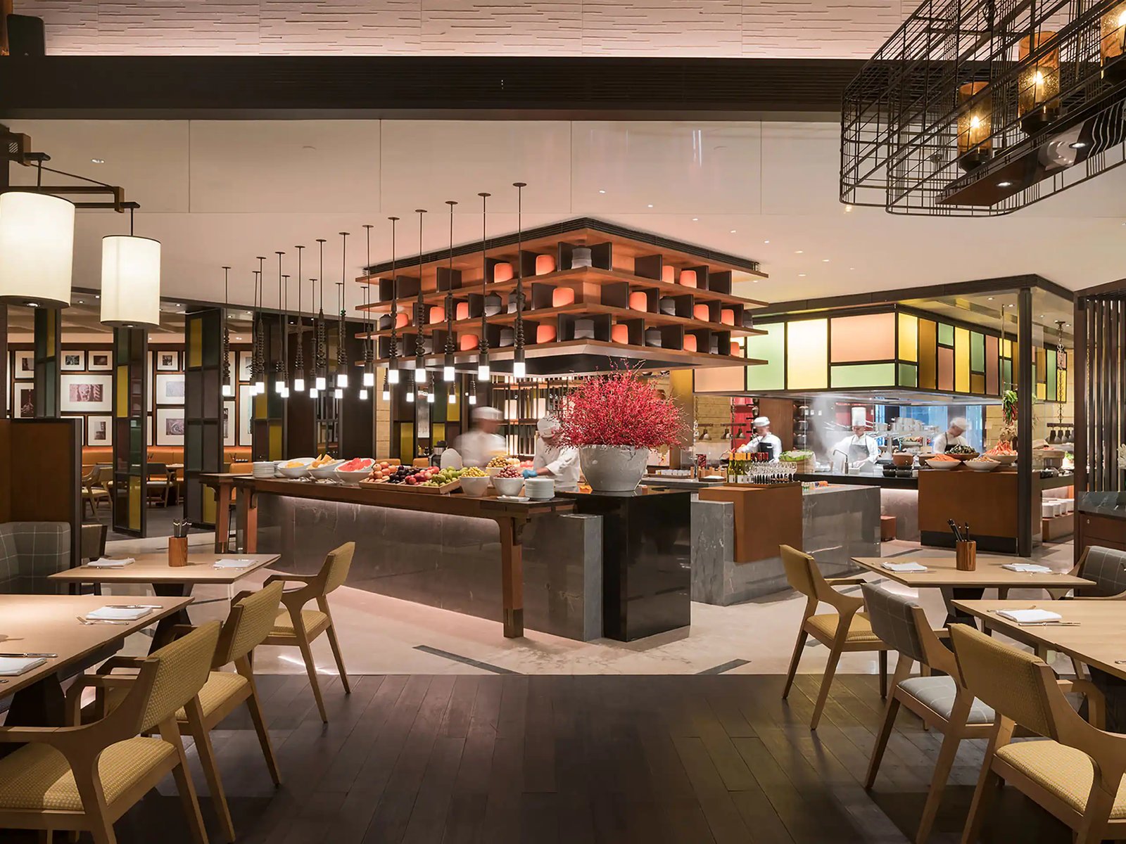 Grand Hyatt Changsha, at the table