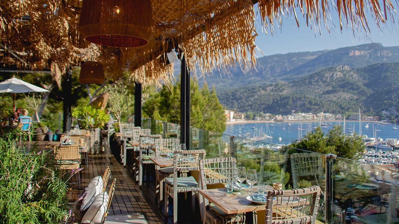 Bikini Island & Mountain Hotel Port de Sóller, eat & drink