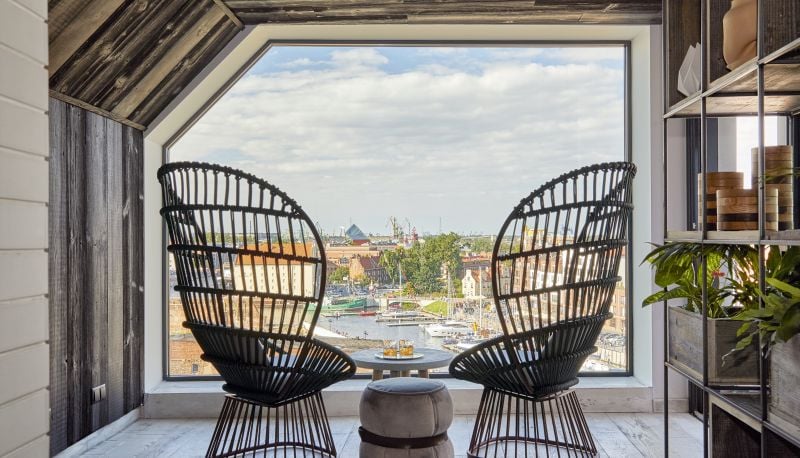 PURO Hotel Gdańsk Stare Miasto, at the table