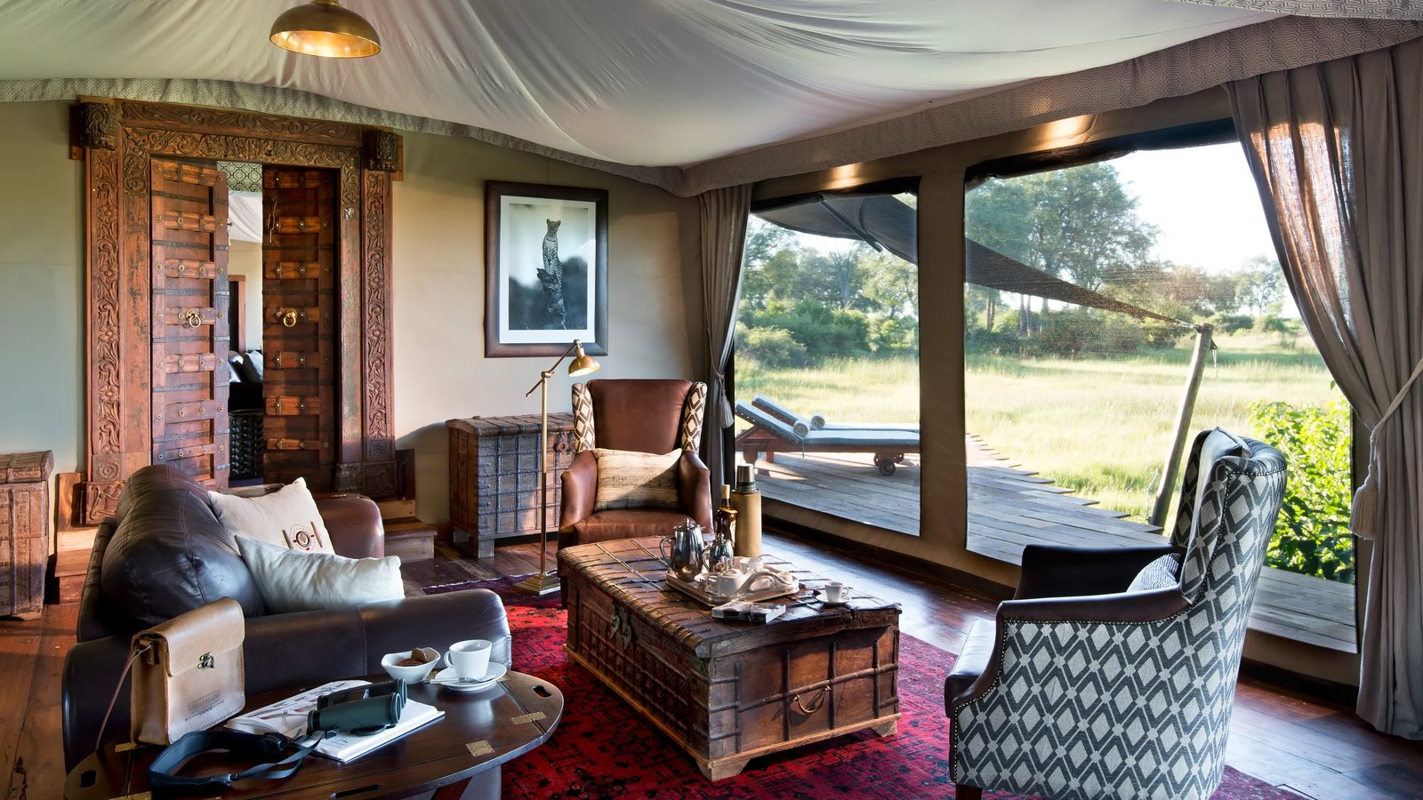Duba Plains Camp, rooms
