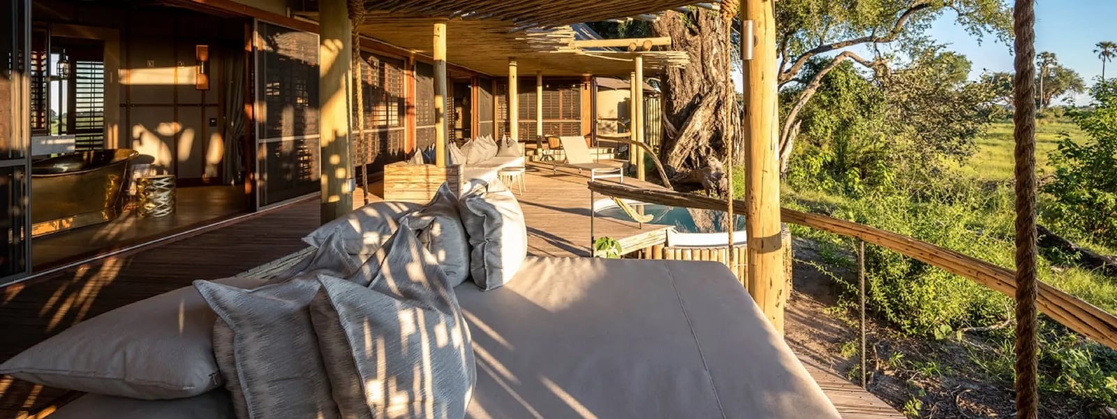 Little Mombo Camp