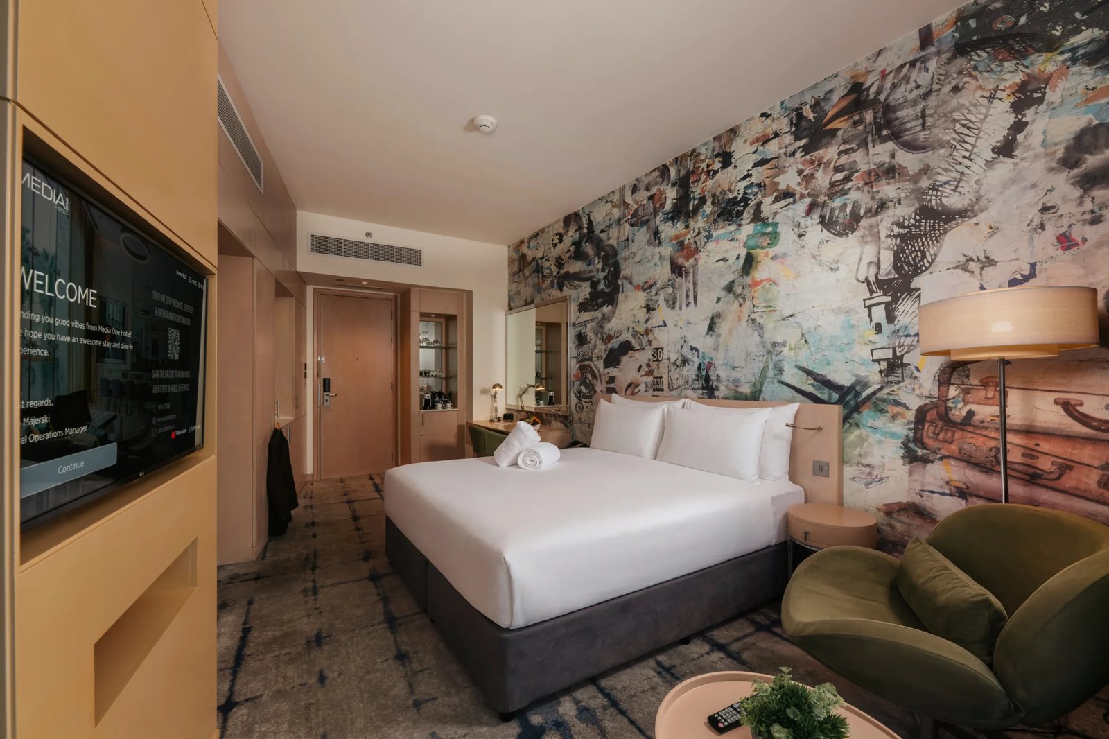 Media One Hotel, rooms