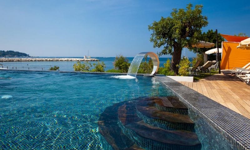 Cap d'Antibes Beach Hotel, the pool