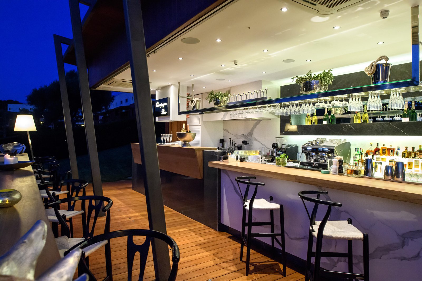 Avaton Luxury Beach Resort - Relais & Châteaux, at the table