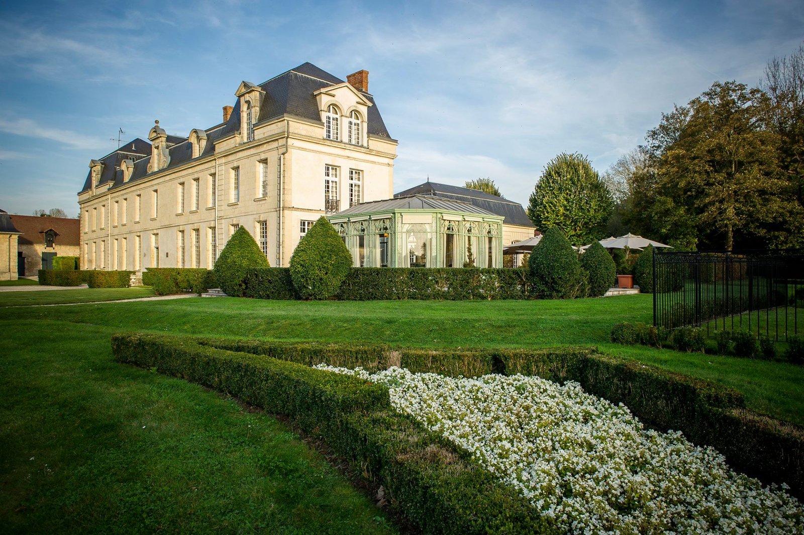 Château de Courcelles, how it began