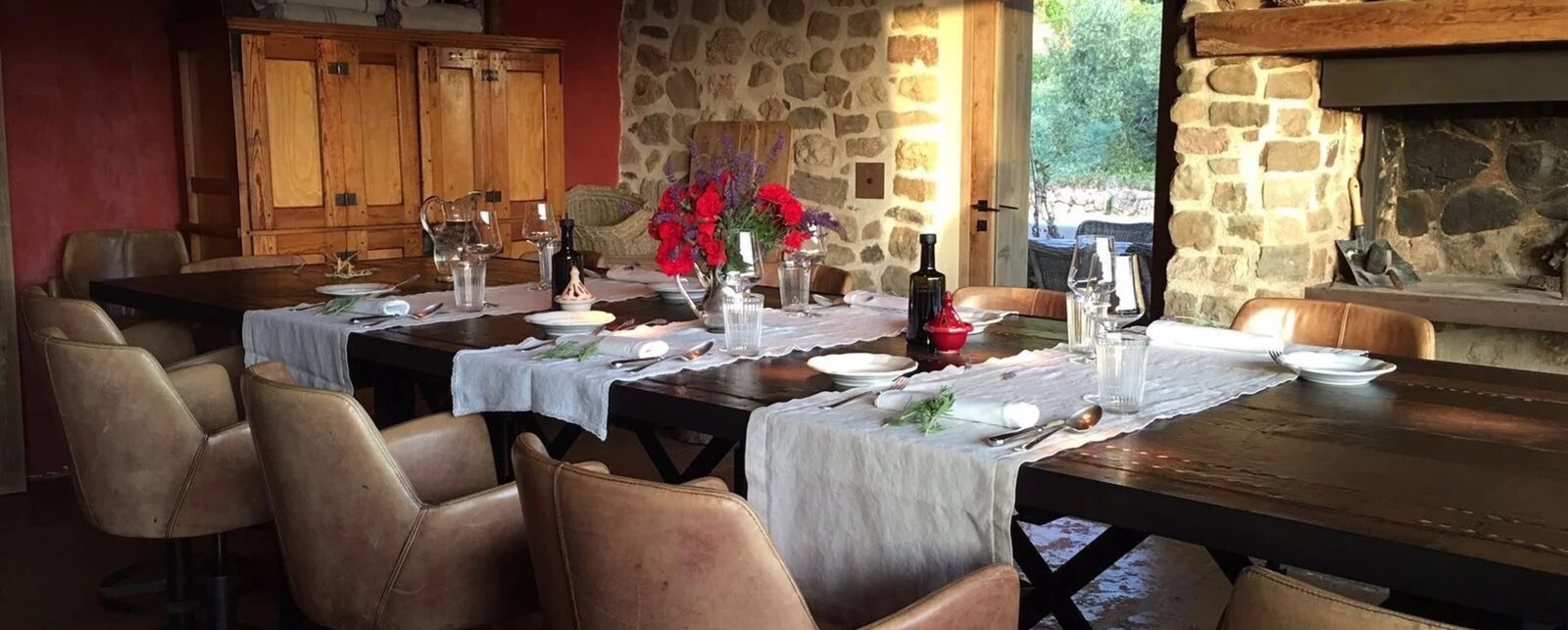 Finca La Donaira, at the table