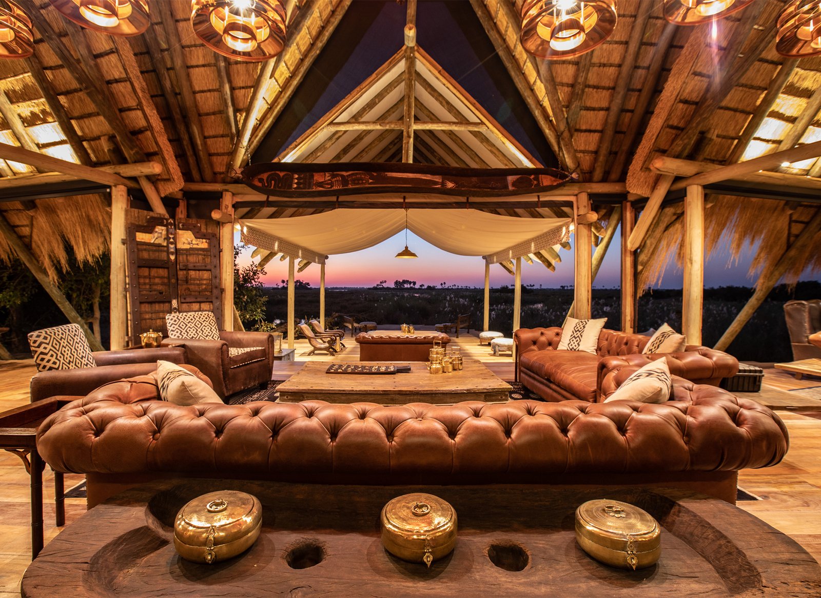 Selinda Camp, vibe