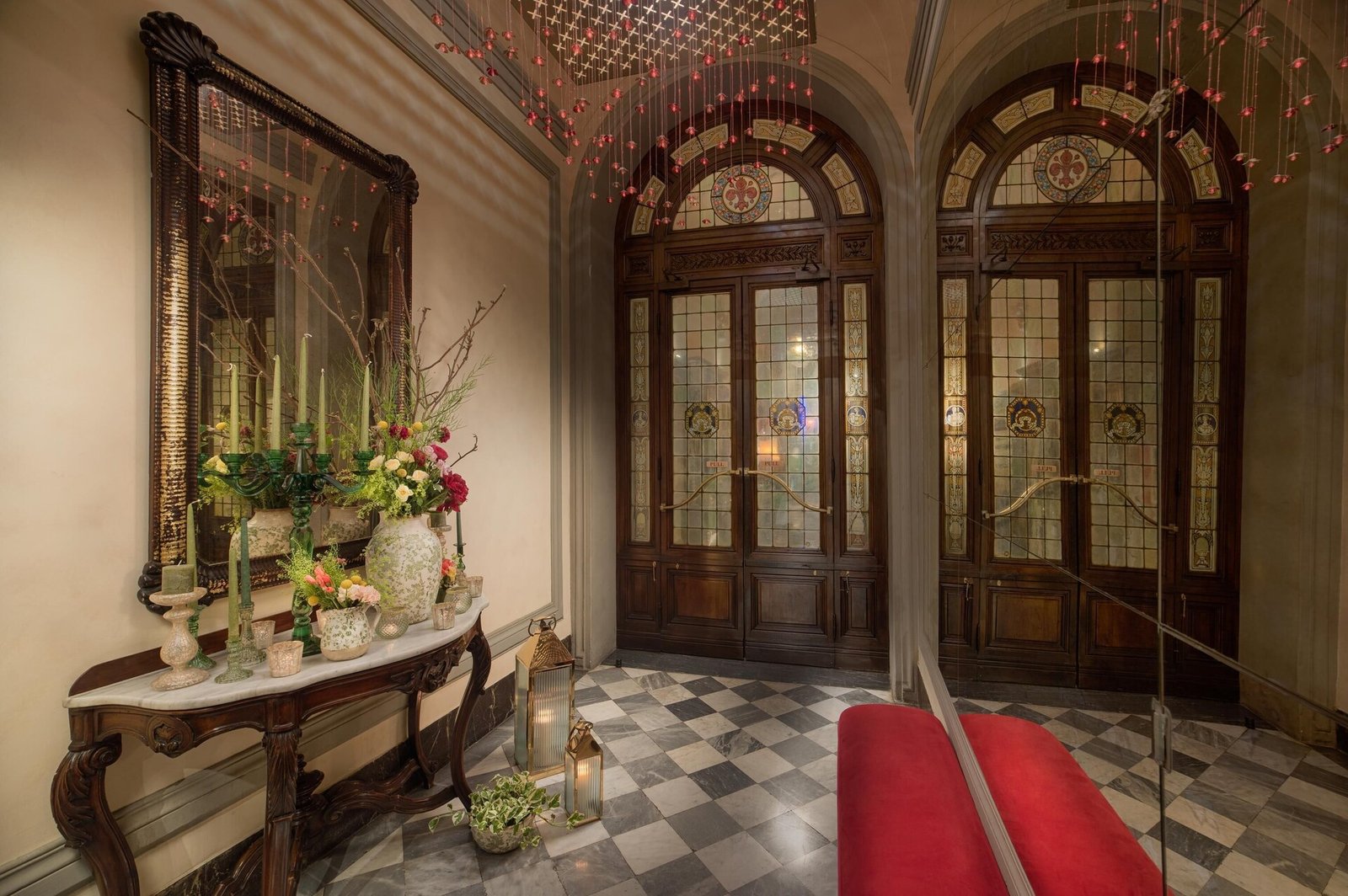 Hotel NH Collection Firenze Porta Rossa — vibe