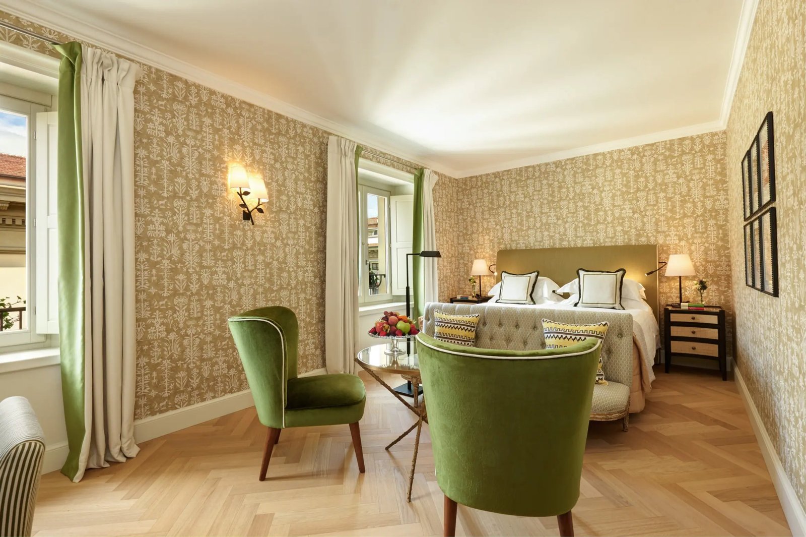 Hotel Savoy — rooms