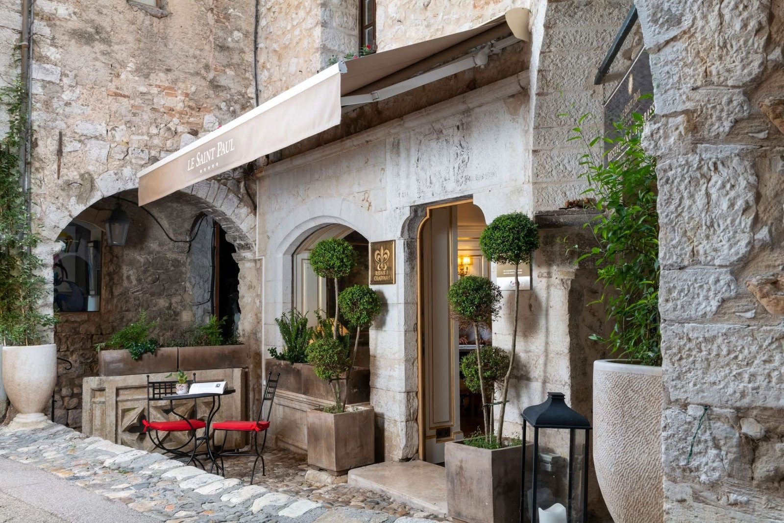 Hôtel Le Saint Paul, how it began
