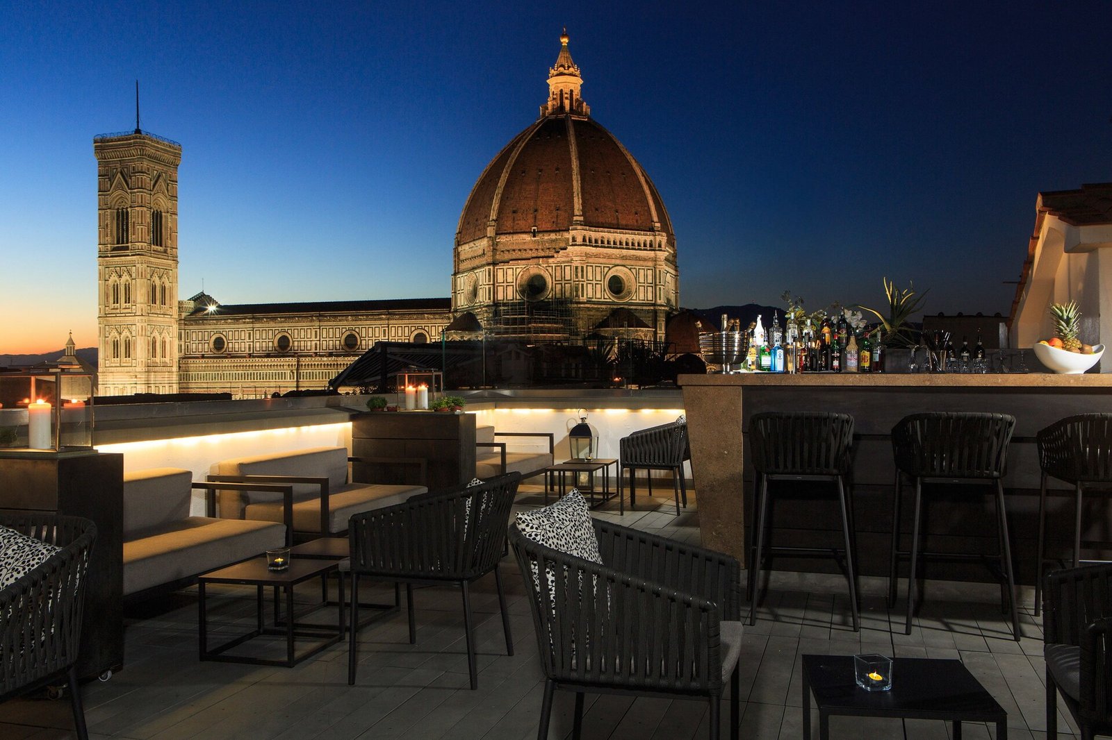 Grand Hotel Cavour — vibe