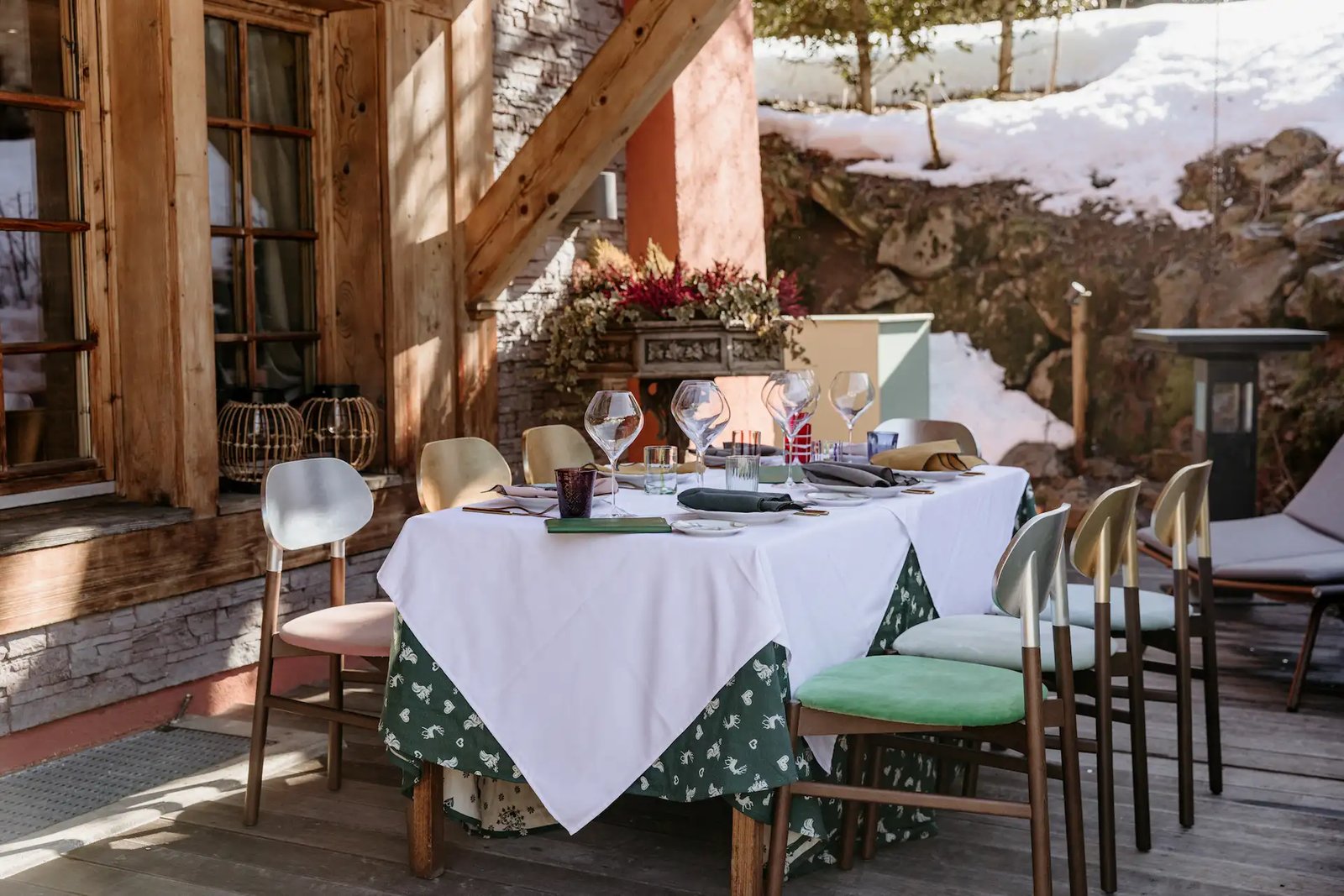 Megève Bois - Relais & Châteaux, at the table