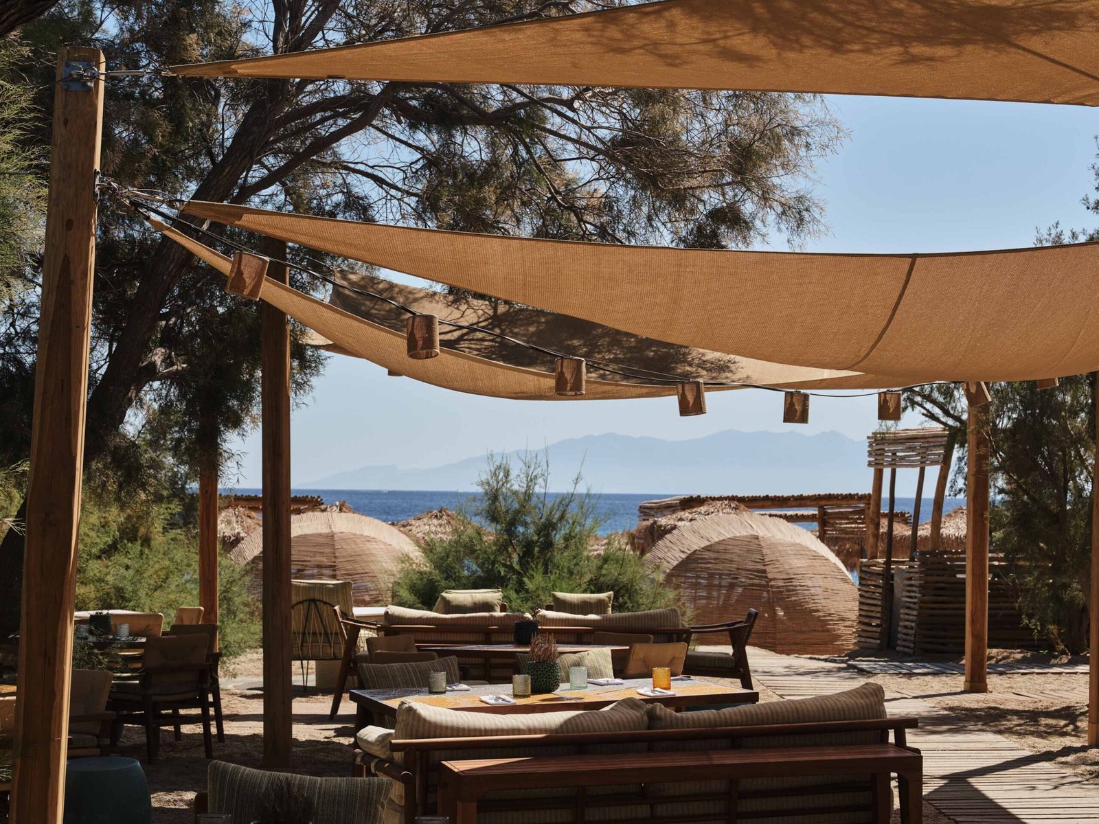 Myconian Sunrise Relais & Chateaux Hotel, eat & drink