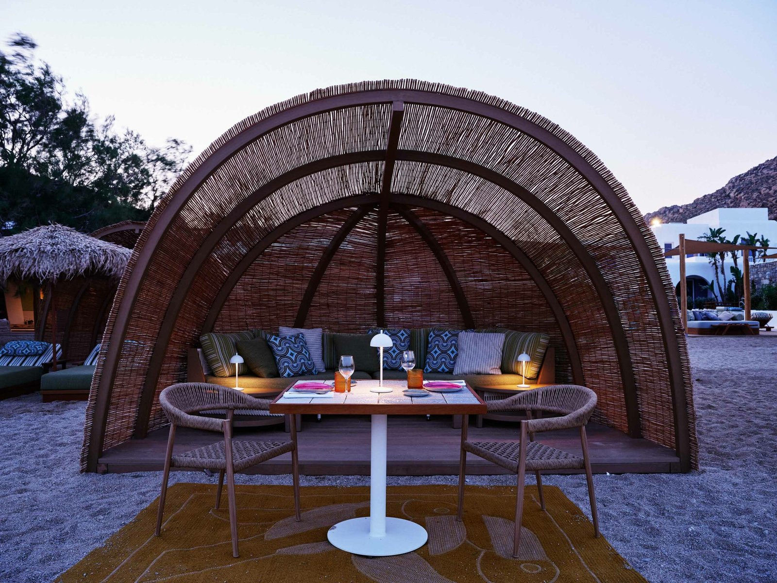 Myconian Sunrise Relais & Chateaux Hotel, eat & drink