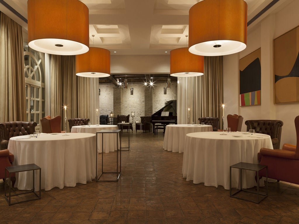 Palazzo Seneca, ristorante vespasia