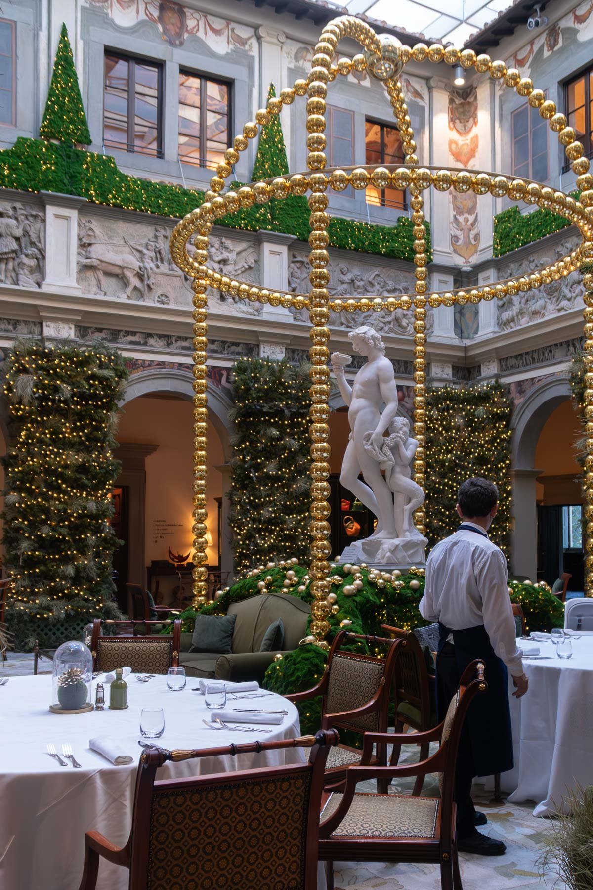 Four Seasons Hotel Firenze, at the table
