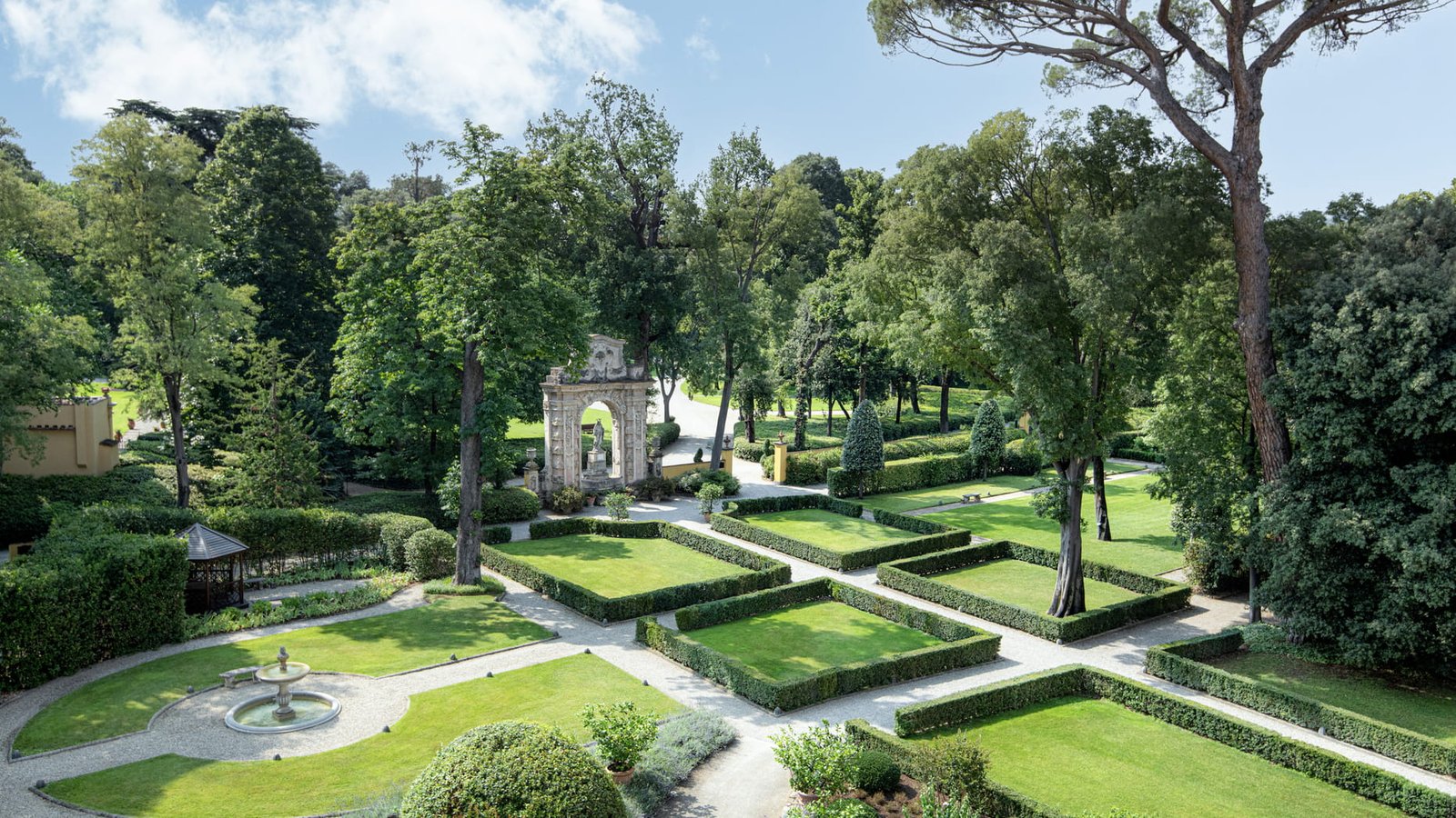 Four Seasons Hotel Firenze — vibe