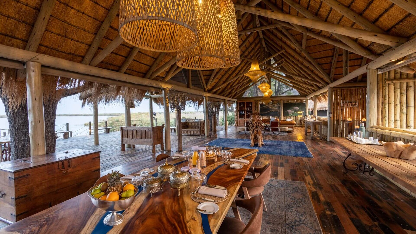 Sitatunga Private Island, eat & drink