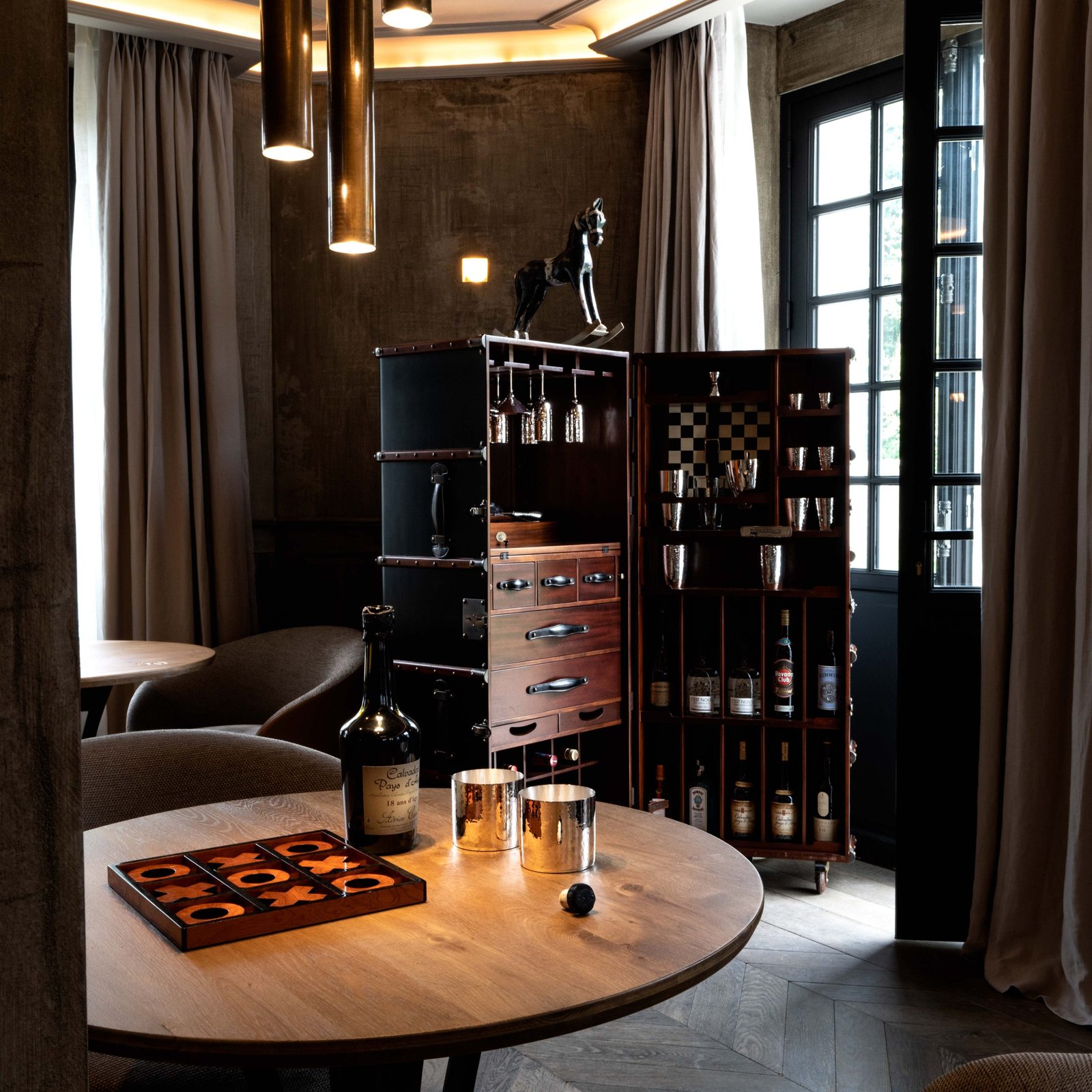Saint-Delis Hôtel & Spa - la Maison du Peintre - Avec Hammam en chambre - Adult Only, lounge bar & garden terrace