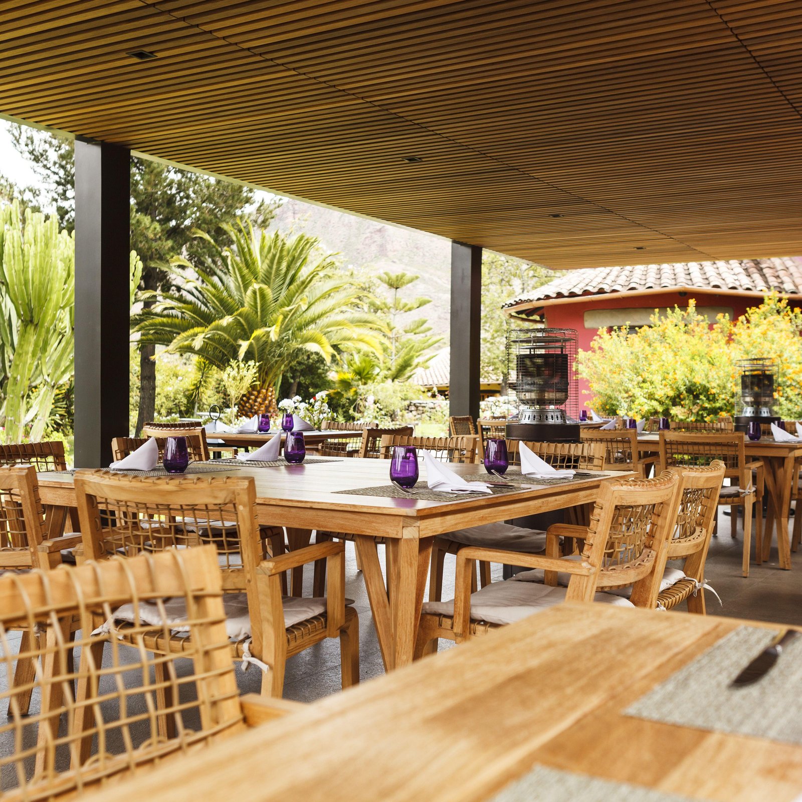 Sol y Luna - Relais & Chateaux, at the table