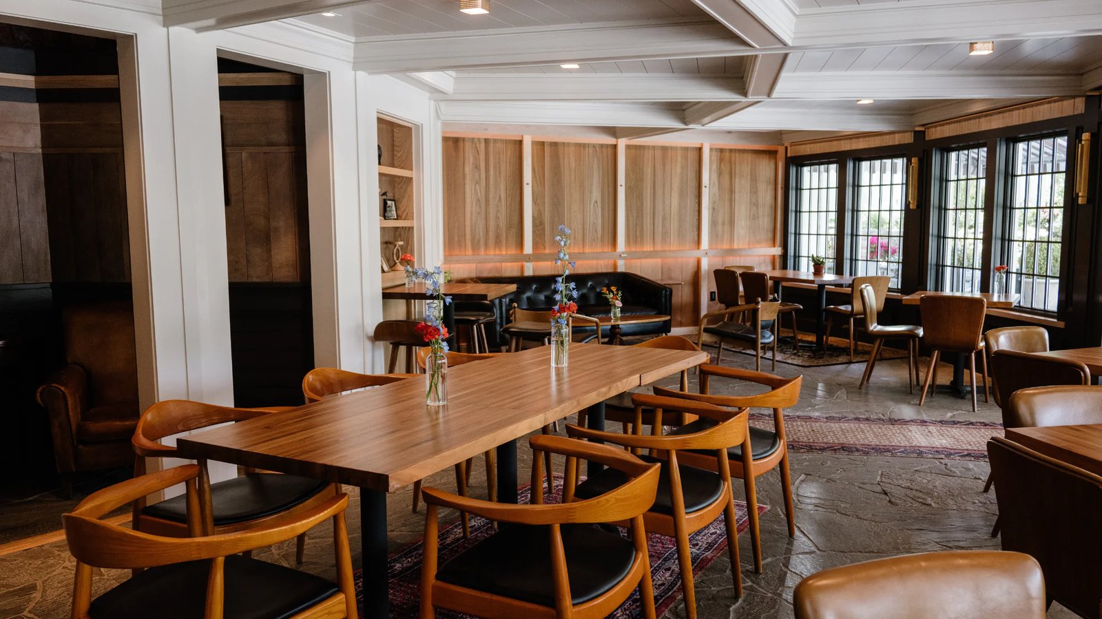 Winvian Farm, maggie's tavern