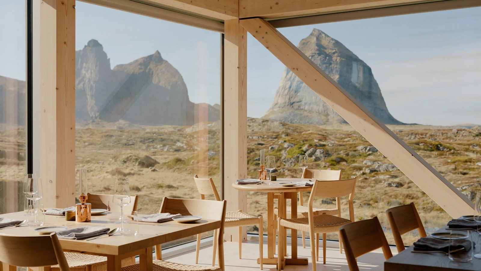 Ytri Island Retreat, alma restaurant