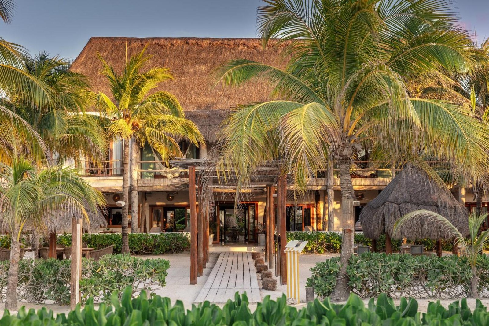 Ser Casasandra Holbox, how it began