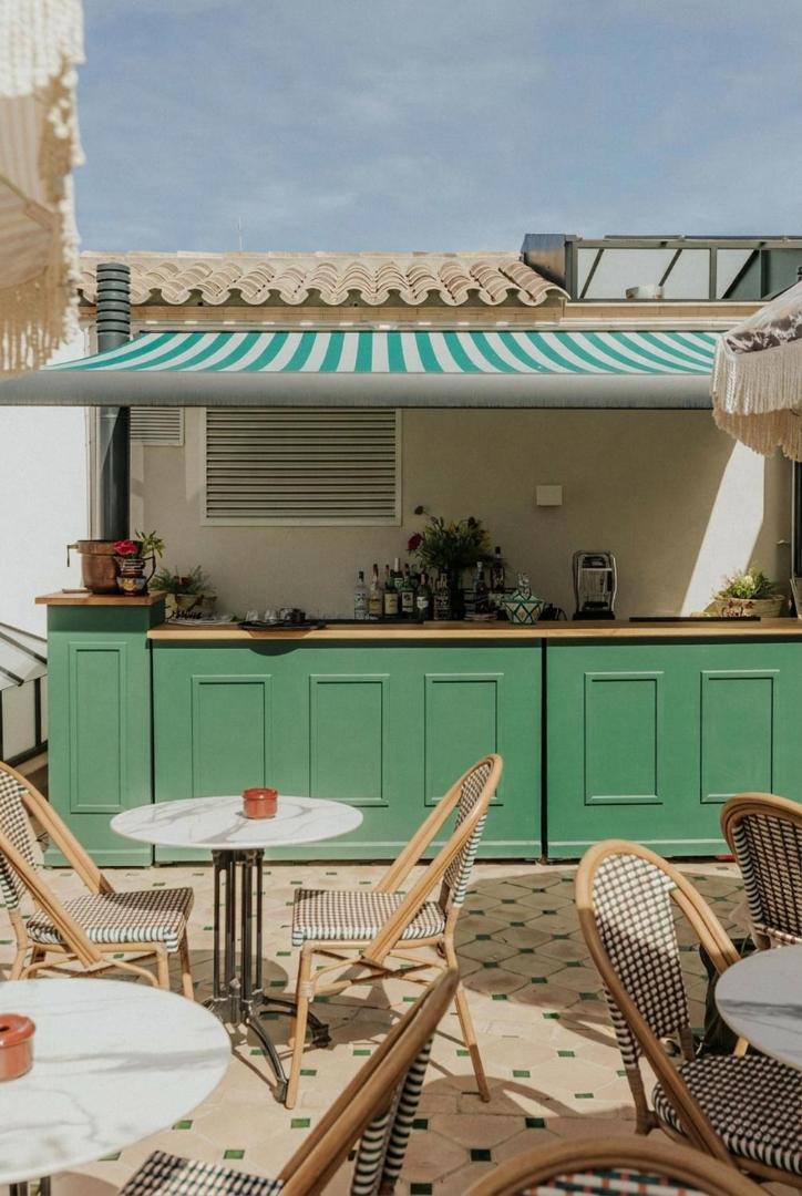 Cristine Bedfor Guest Houses Sevilla, eat & drink