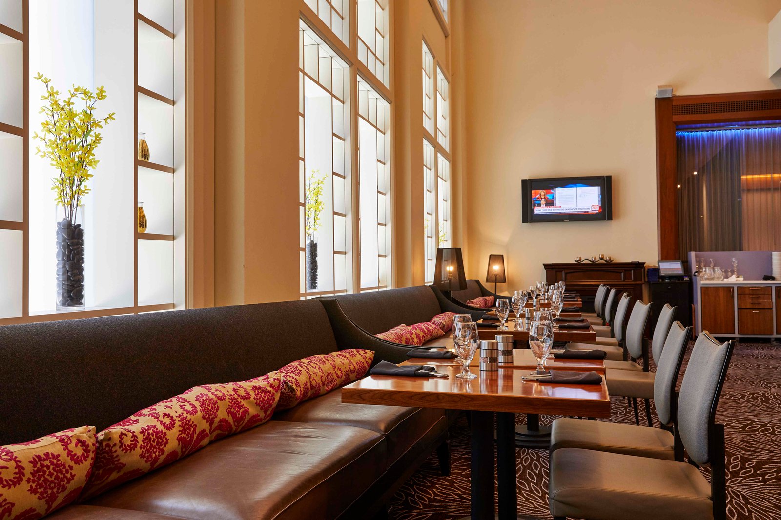 Hyatt Regency Boston, avenue one restaurant & lounge