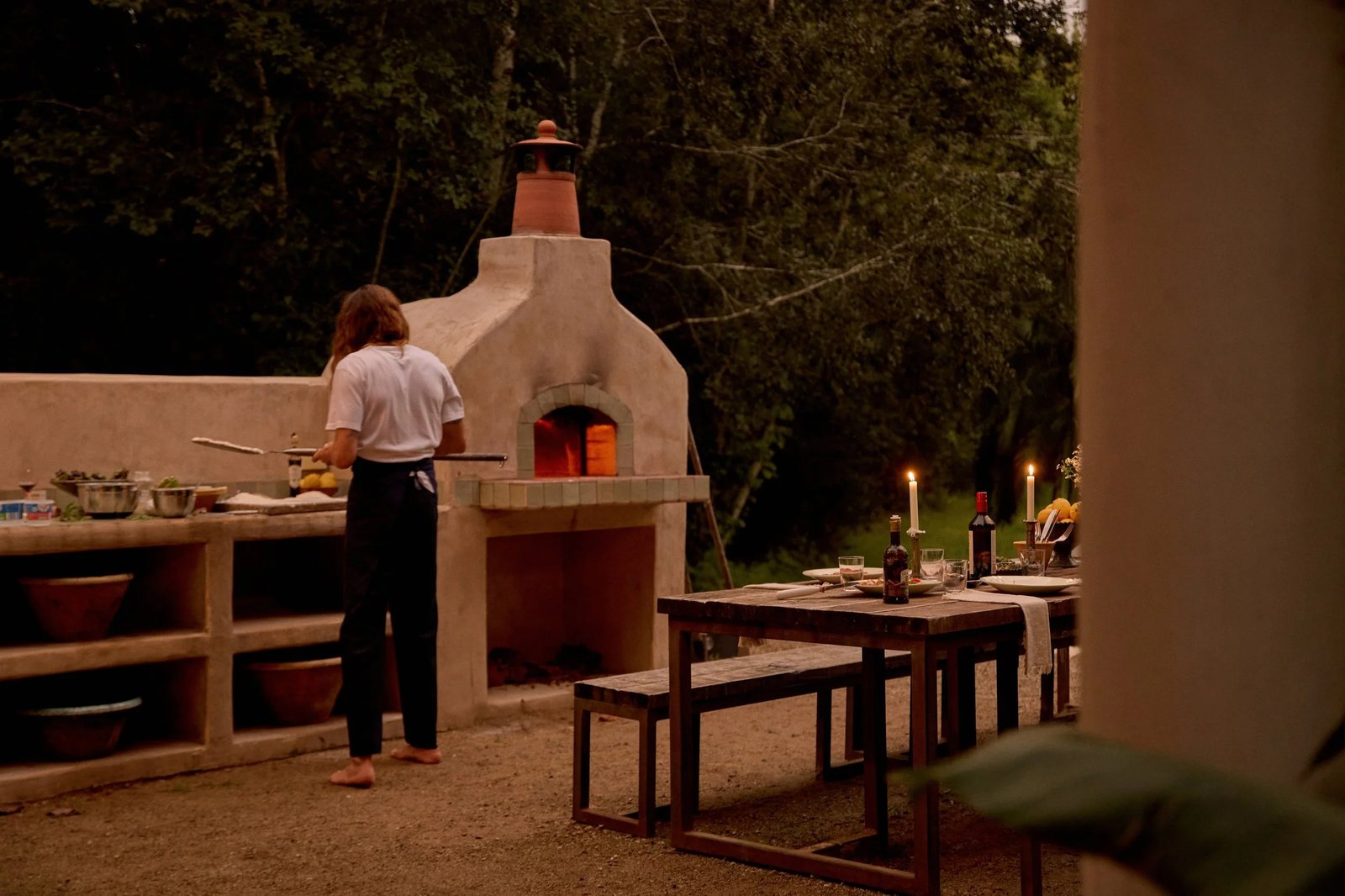 Casa Renoir, at the table