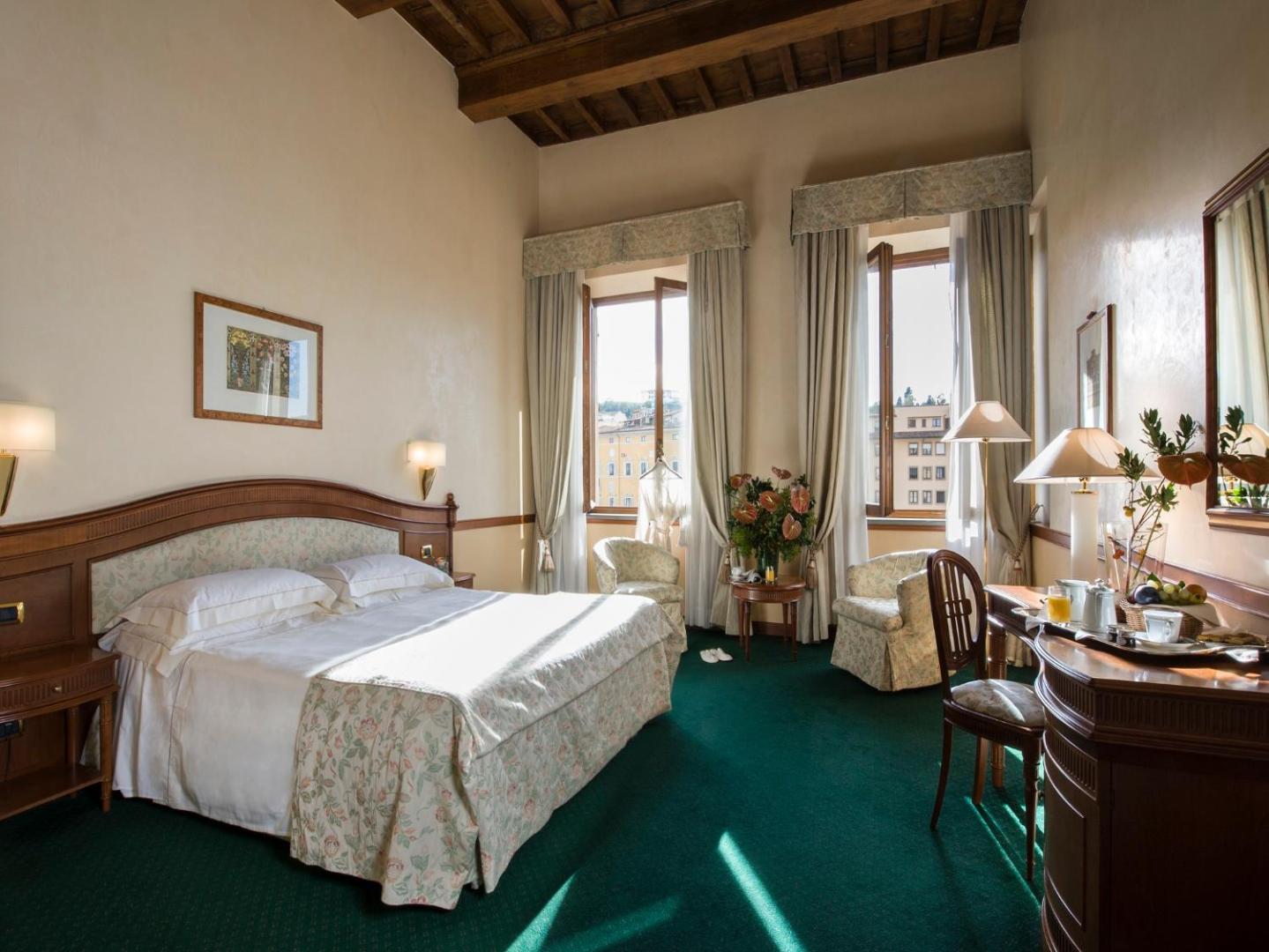 Hotel degli Orafi — rooms