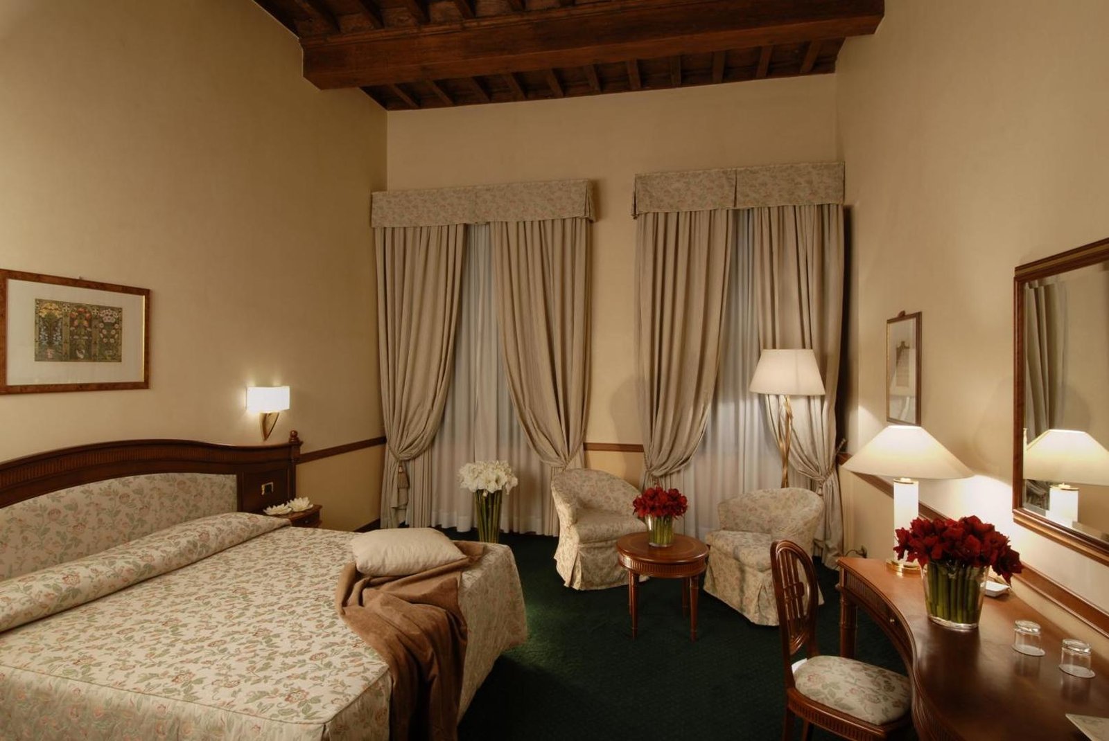 Hotel degli Orafi — rooms