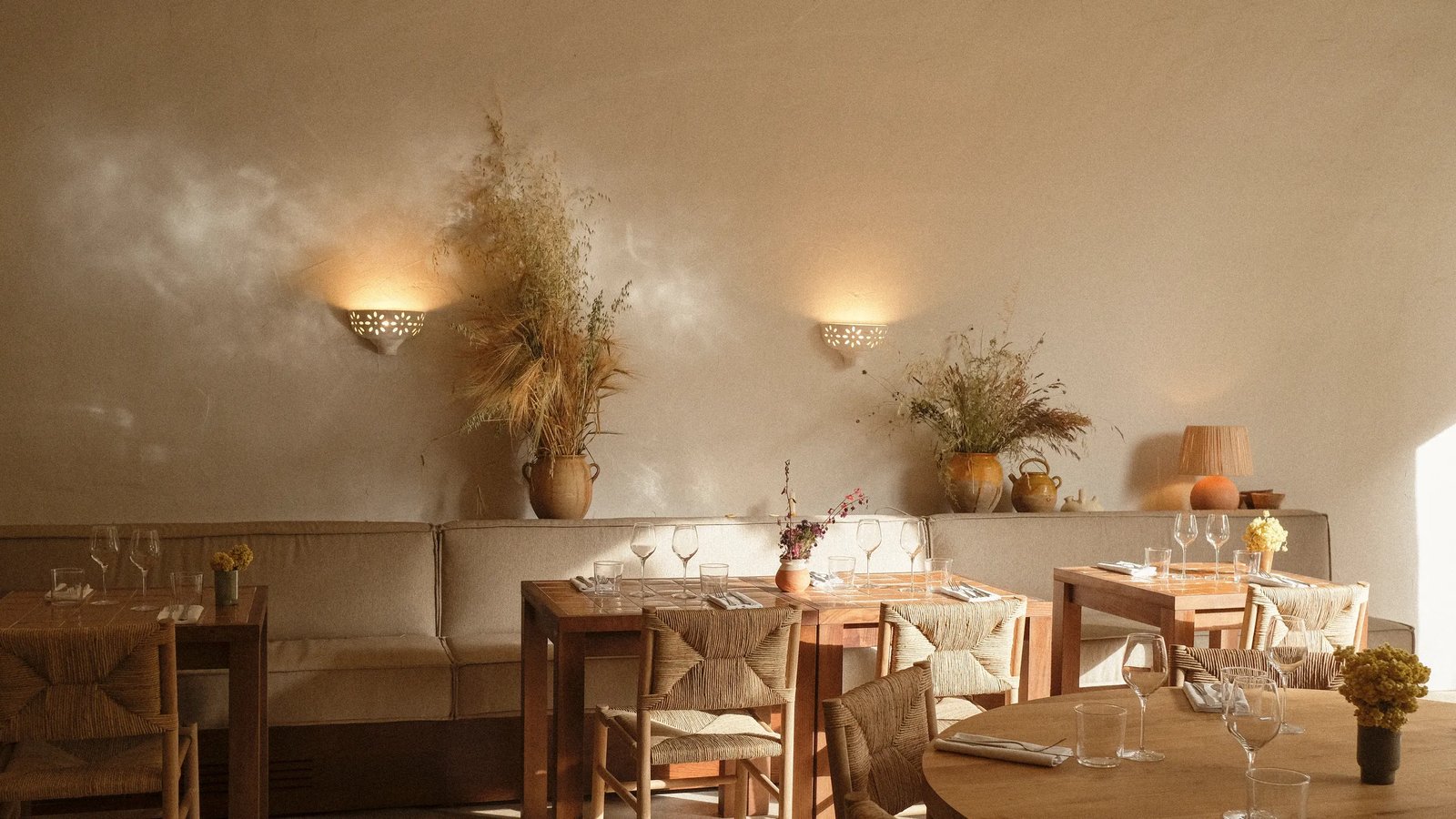 Le Moulin, Lourmarin, a Beaumier Hotel, eat & drink