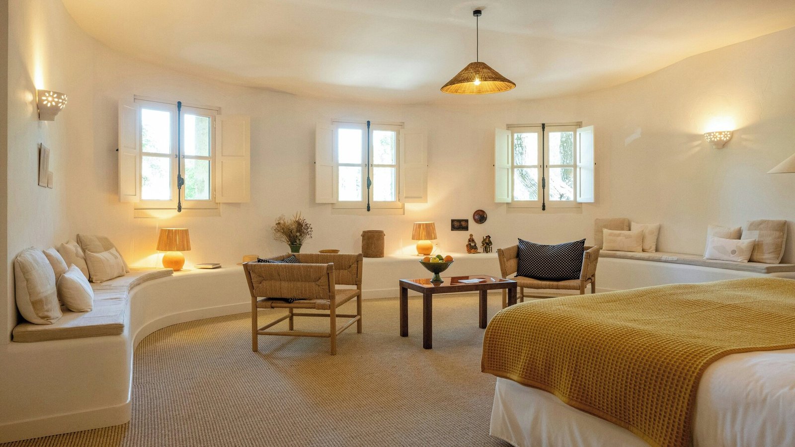 Le Moulin, Lourmarin, a Beaumier Hotel, rooms