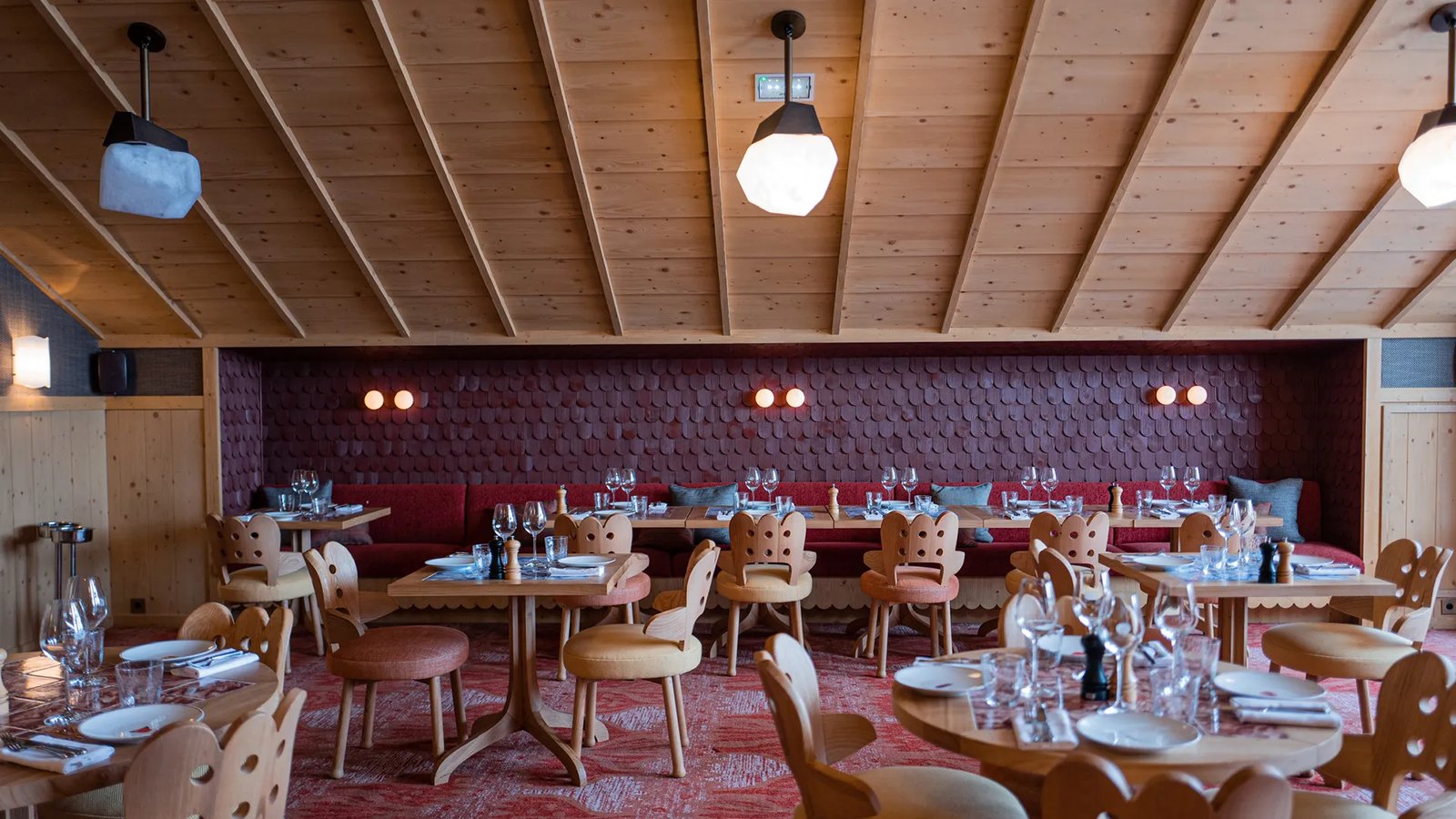 Hôtel Le Coucou, beefbar méribel